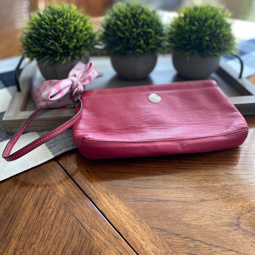 Coach hot pink leather wristlet